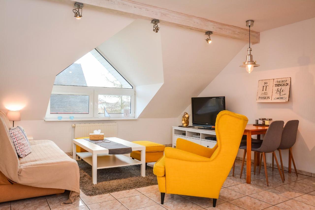Apartamenty Usteckie Stolpmünde Exterior foto